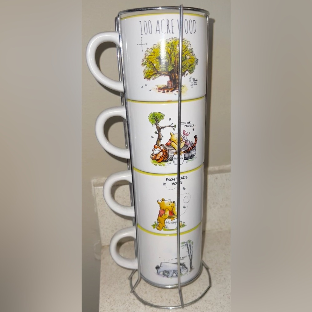 Set of Winnie the Pooh mugs